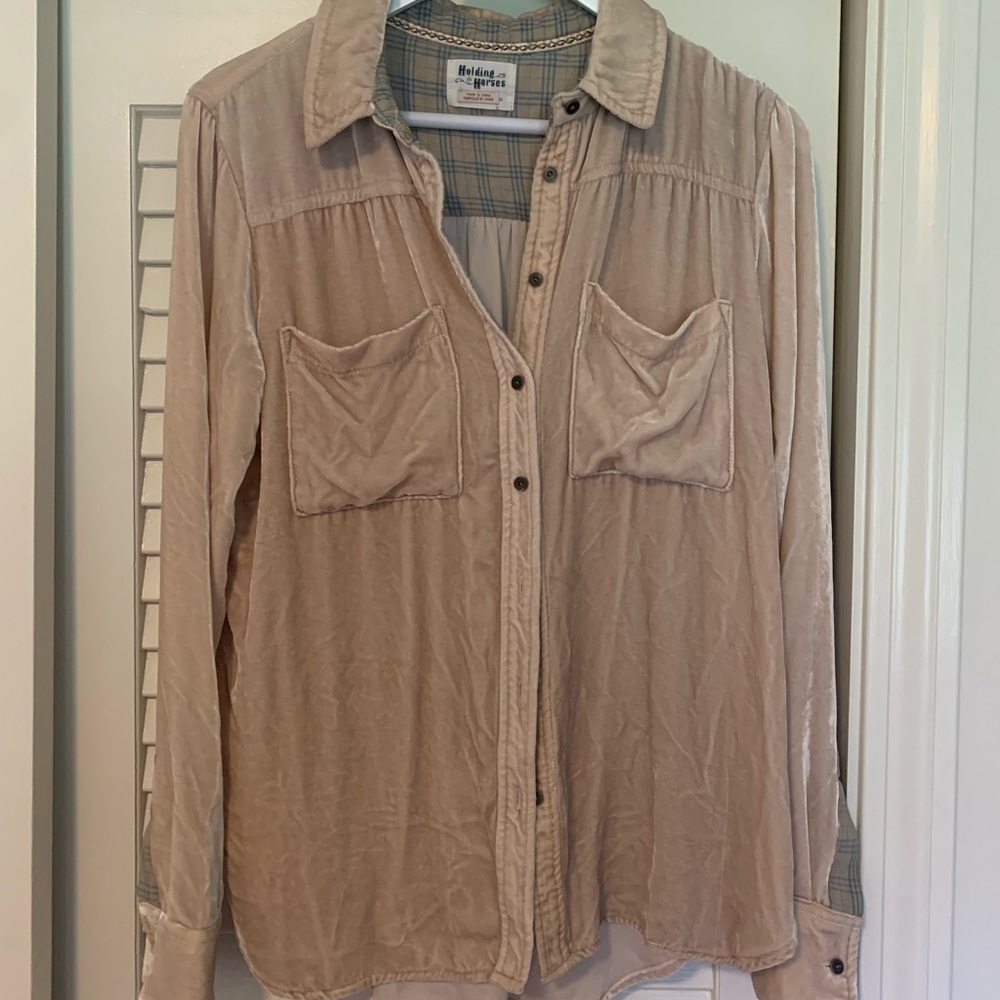 Holding Horses Anthropologie silk viscose shirt